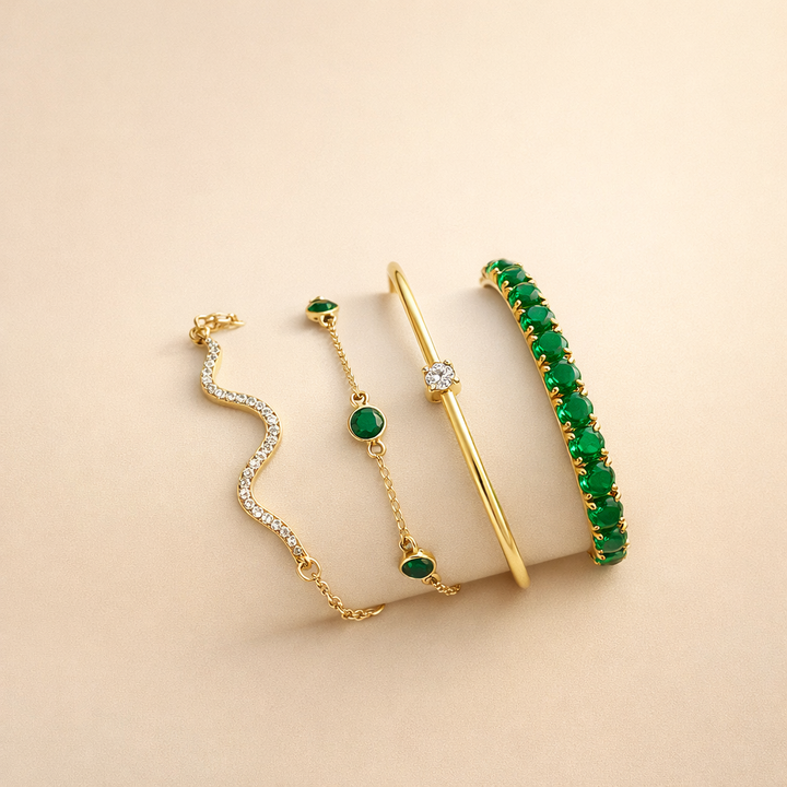 Gold-Coloured Bracelet Set with Emerald Green Stones