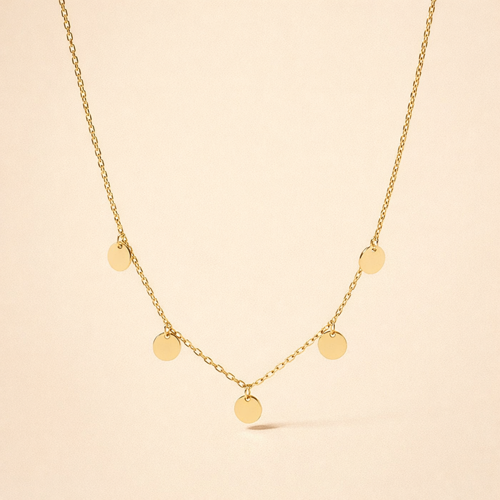 Elegant silver cultured chain with refined details