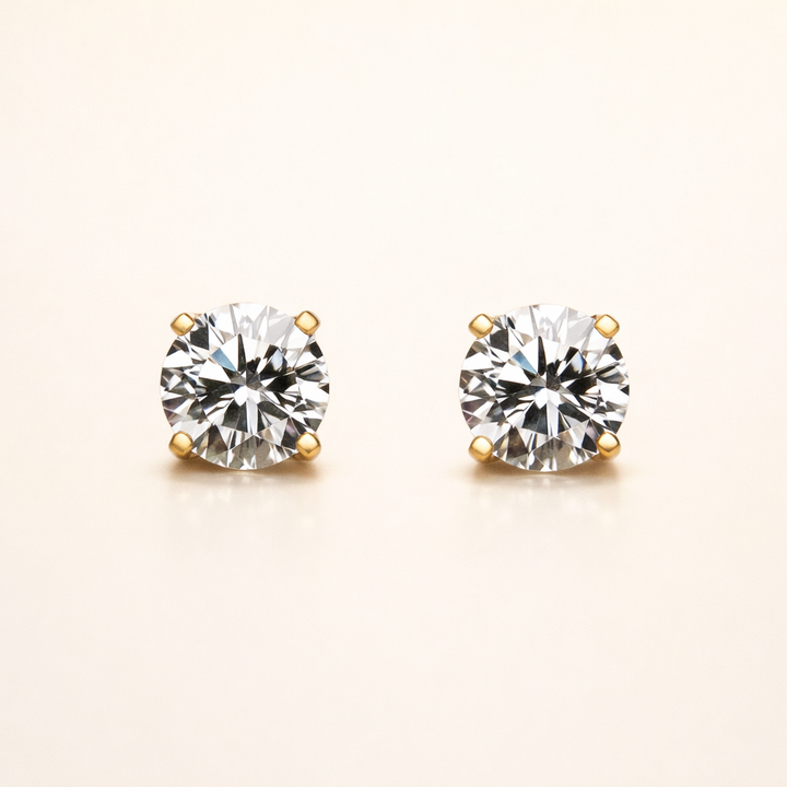 Elegant silver earrings with subtle zirconia details