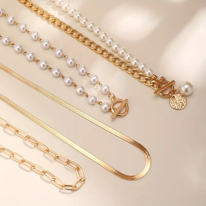 Set Pearl Necklace & Vintage Snake Chain
