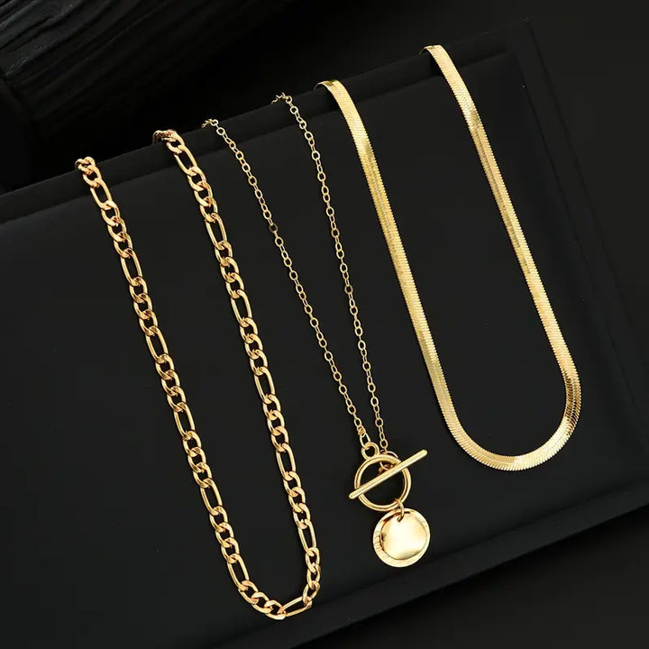 Savia Textured Coin Necklace | Gold