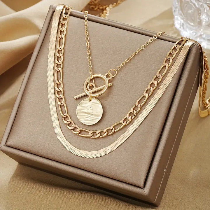 Savia Textured Coin Necklace | Gold