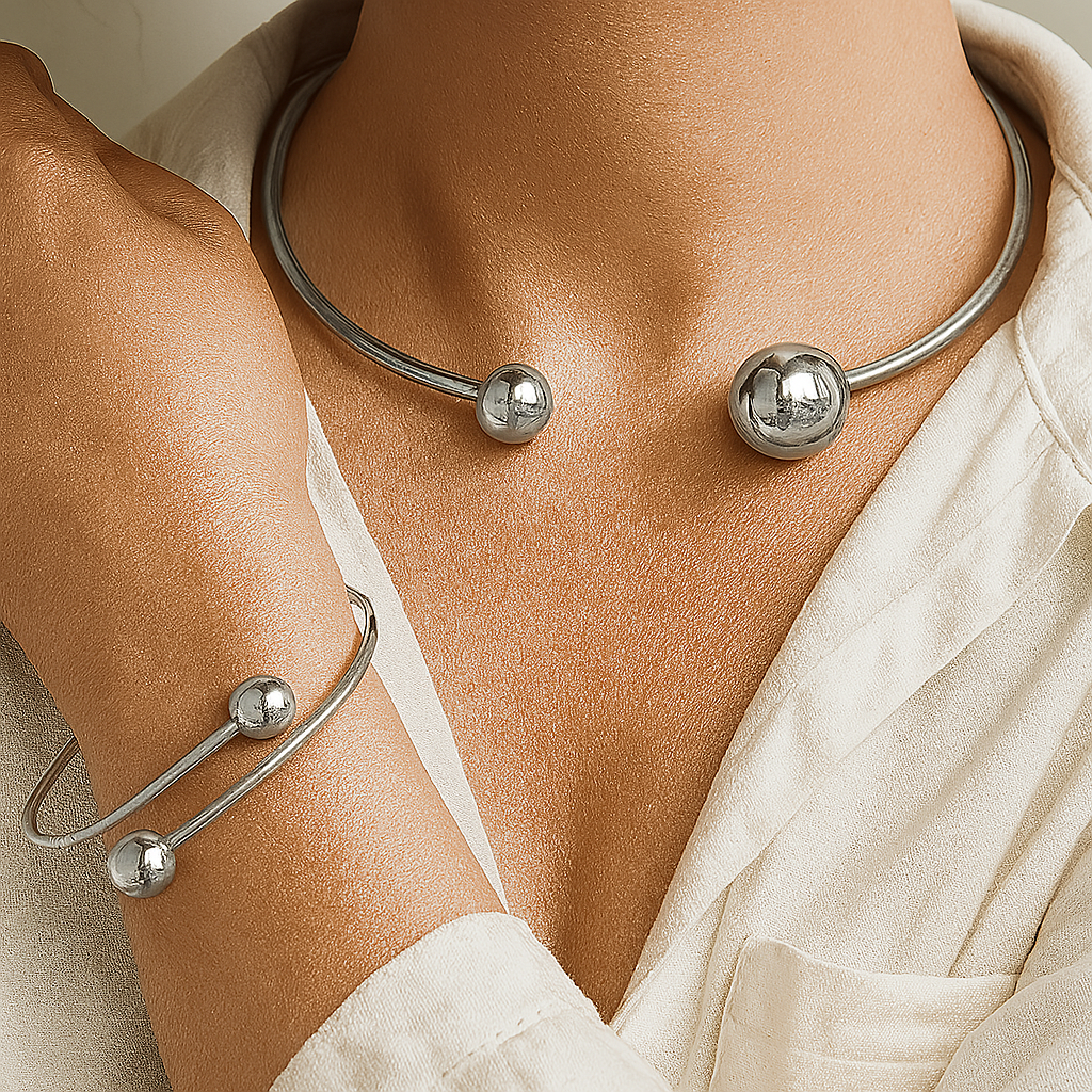 Necklace and Bracelet Set with Spheres | Gold