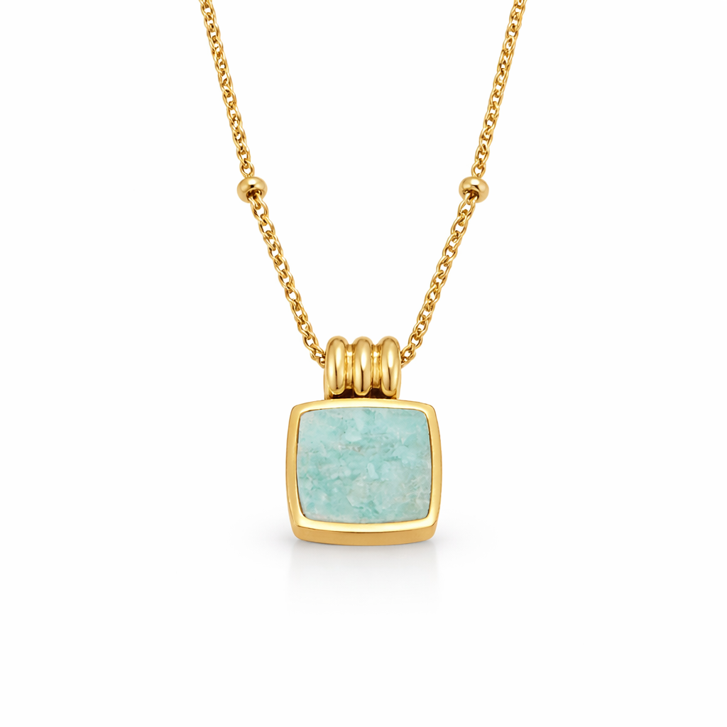 Lucia Necklace with Green Pendant