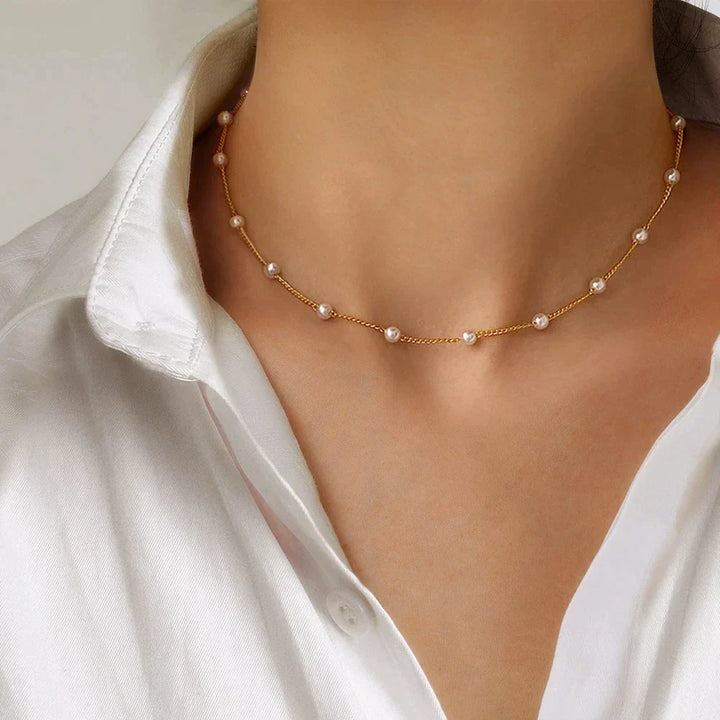 Minimalist Gold Necklace with Subtle Zirconia Stones