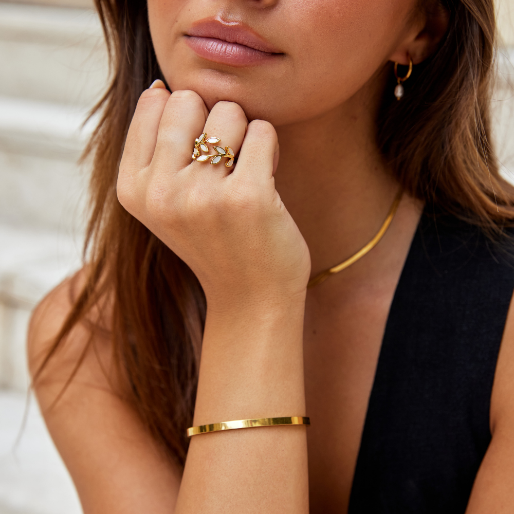 Serene Ring