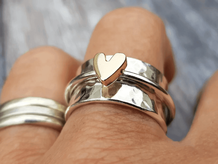 Mely - Ring with Golden Heart