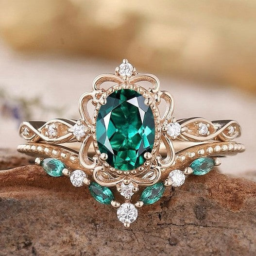 Aurelle Emerald Crown Ring