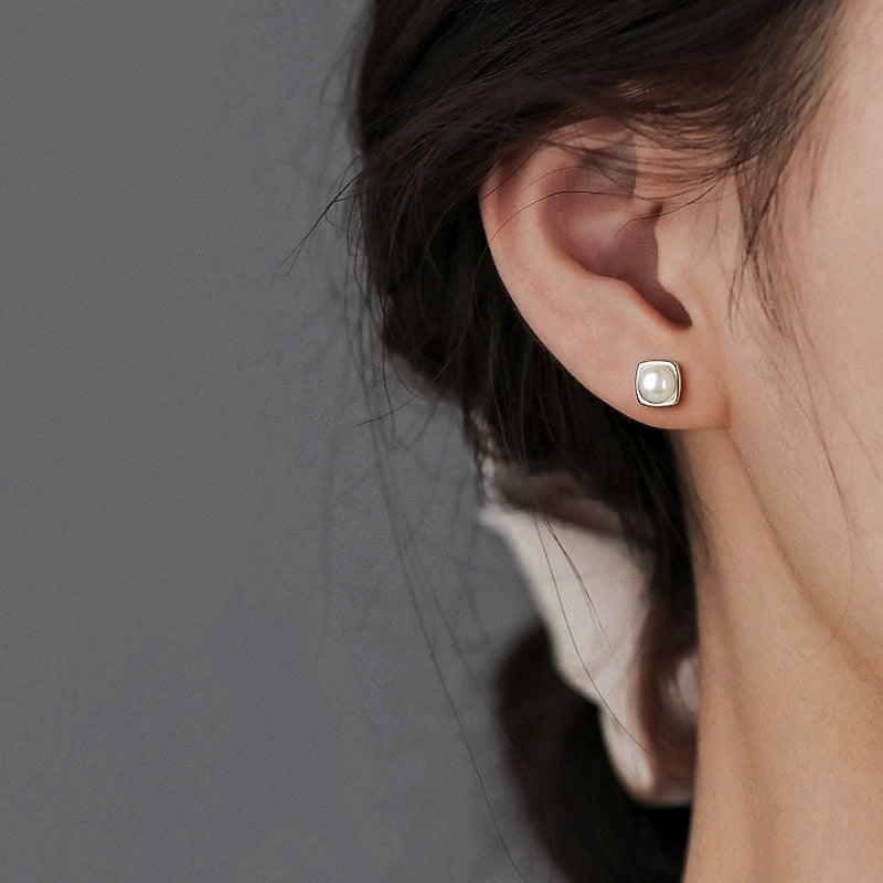 Pearl Earrings