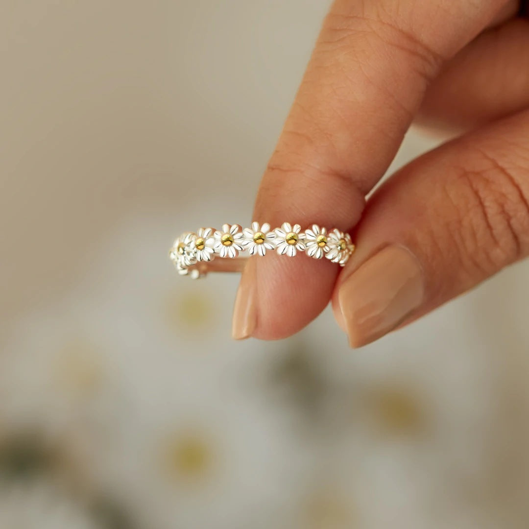 Garten Luxury Floral Ring