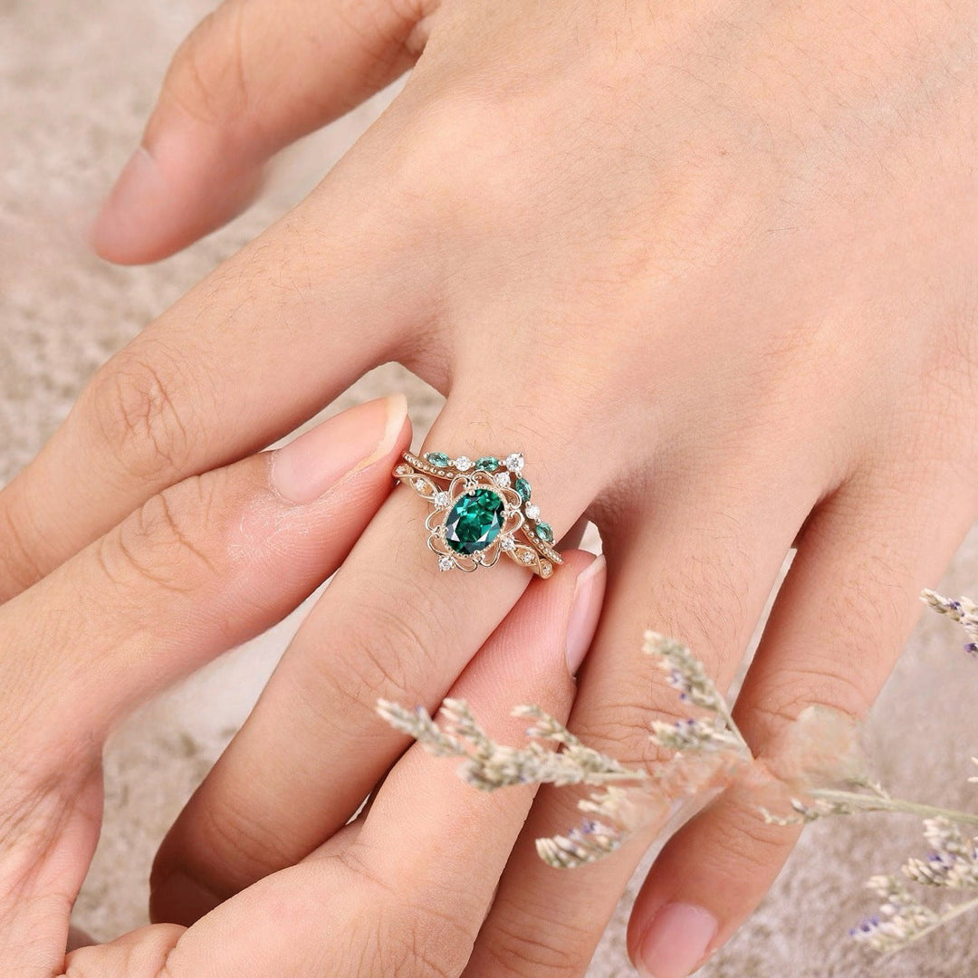 Aurelle Emerald Crown Ring