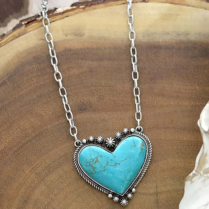 Amour Necklace
