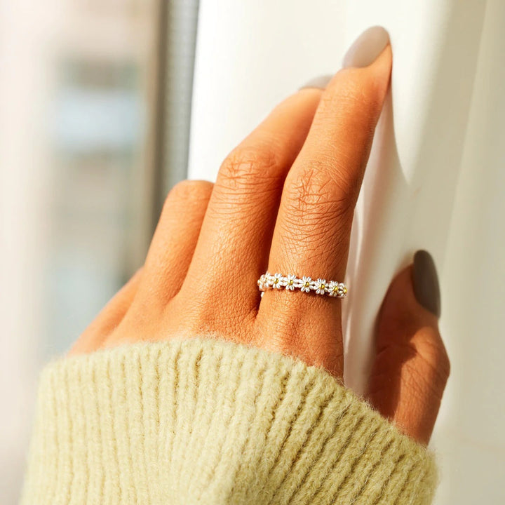 Garten Luxury Floral Ring