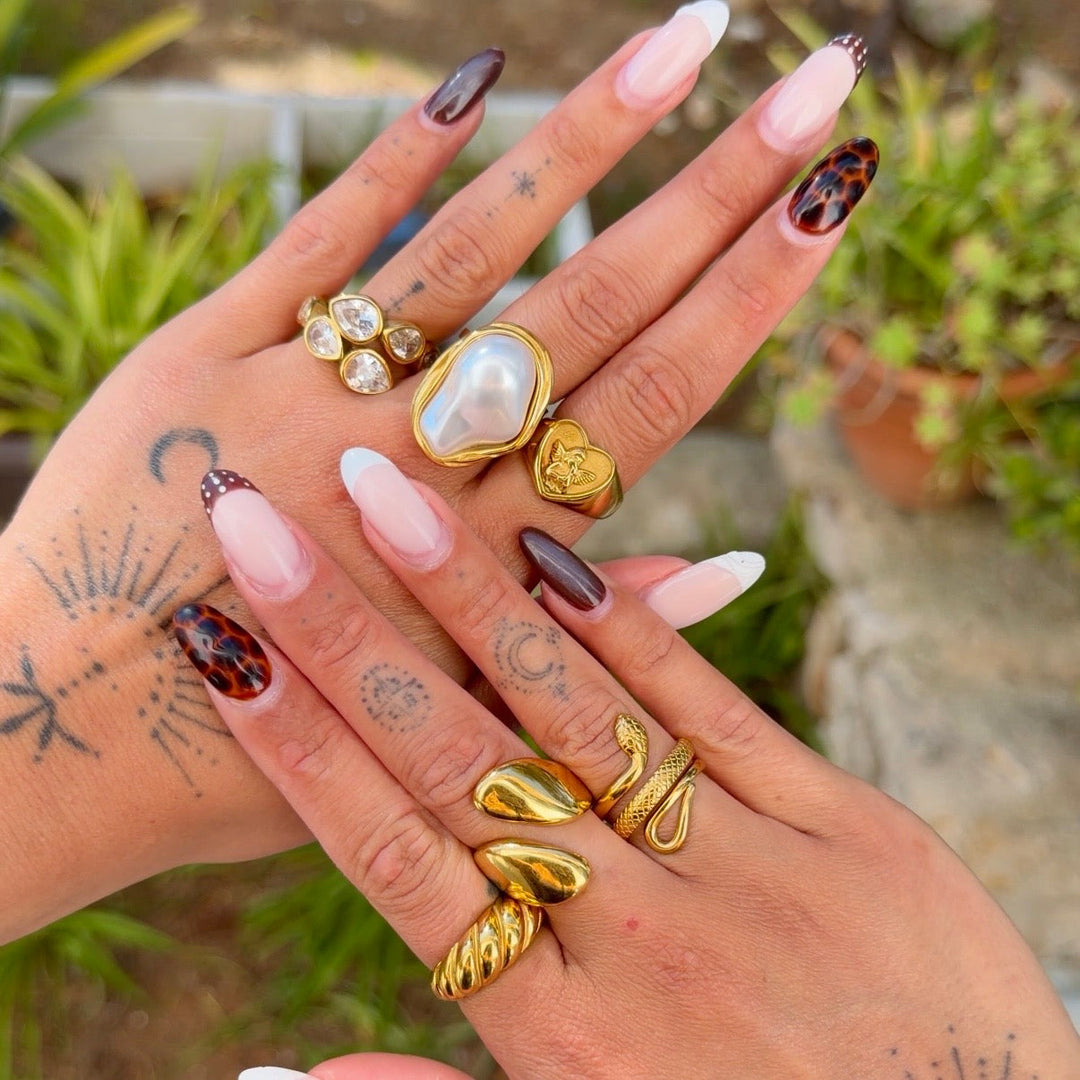 Aurapearl Ring (Adjustable)