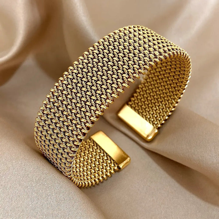 Vintage Gold Link Bracelet