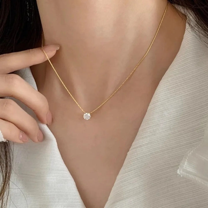Moissanite Cléa Necklace