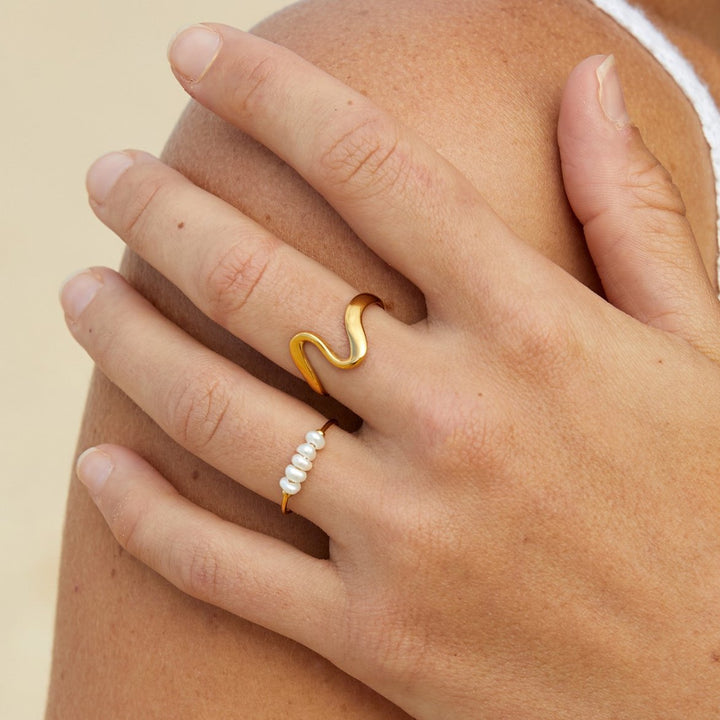 Grace - Pearl Ring