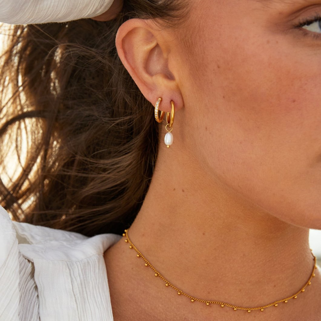 Bella Pearl Earrings