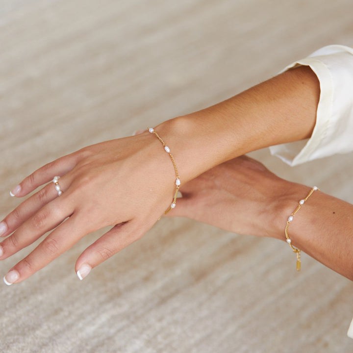 "Lovina" Pearl Bracelet