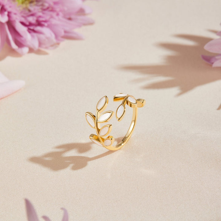 Serene Ring