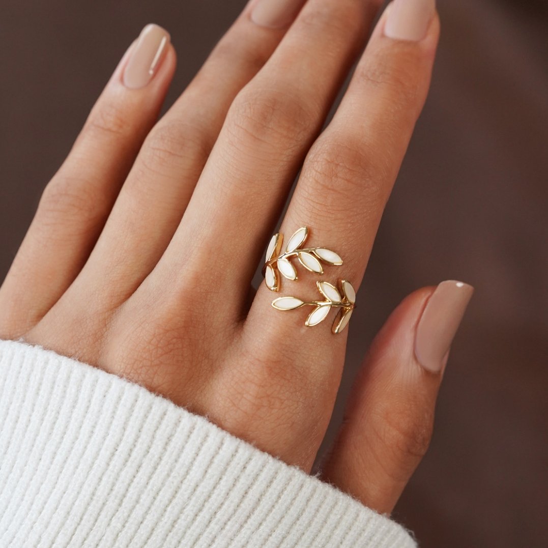 Serene Ring