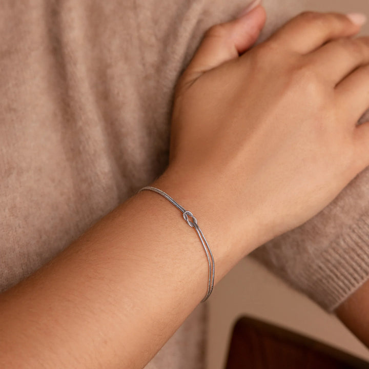 Forever Knot Bracelet (1+1 free)
