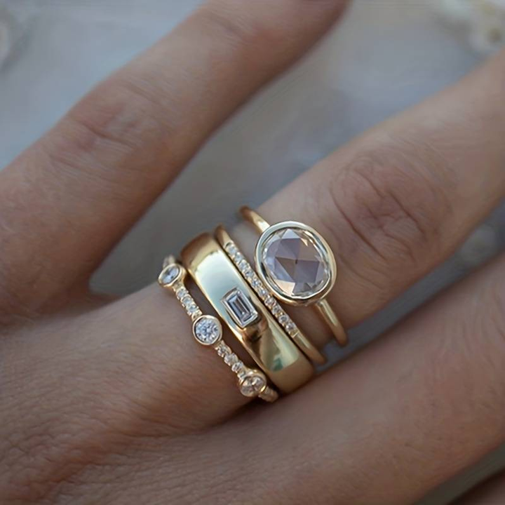 Lilly Vintage Gold & Zirconia Ring Set