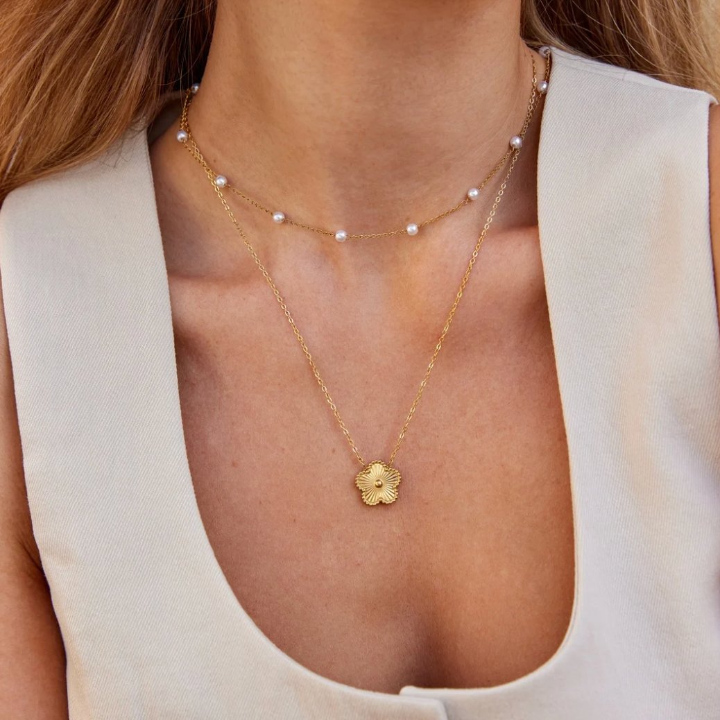 Necklace with Pearls