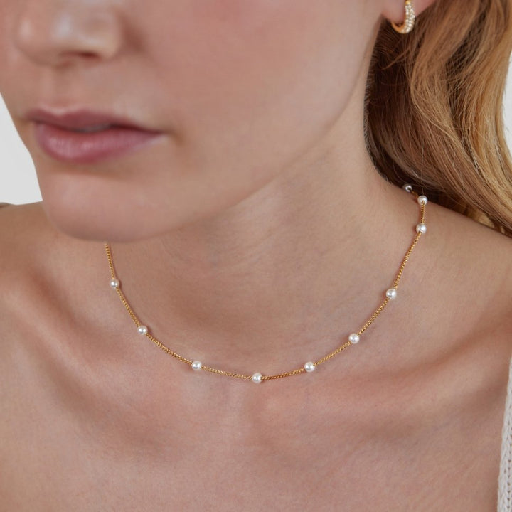 Necklace with Pearls