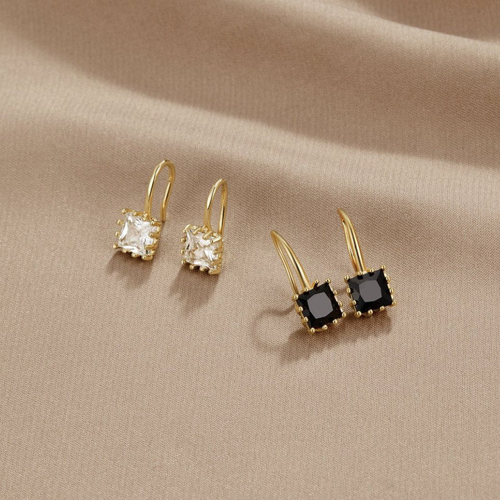 Wonder Crystal Teardrop Earrings
