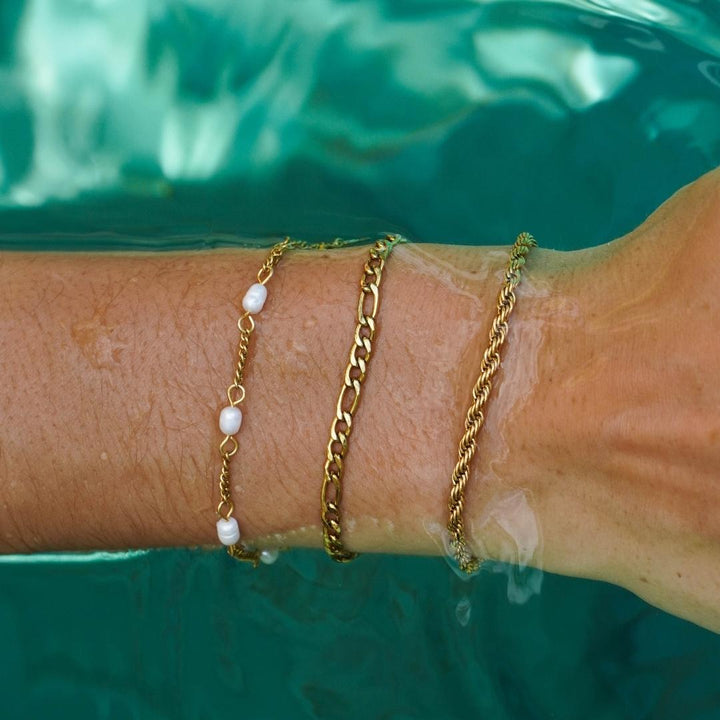 "Lovina" Pearl Bracelet